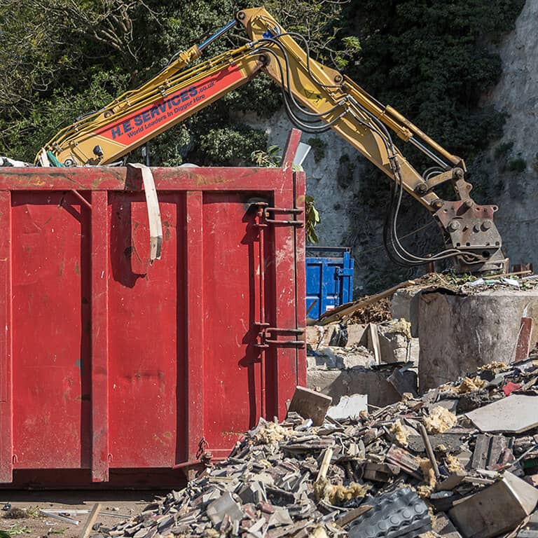grab hire thames ditton